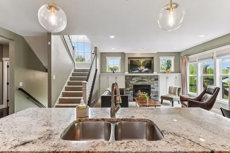 264 Benton Avenue Wayzata MN 55391