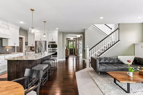 264 Benton Avenue Wayzata MN 55391