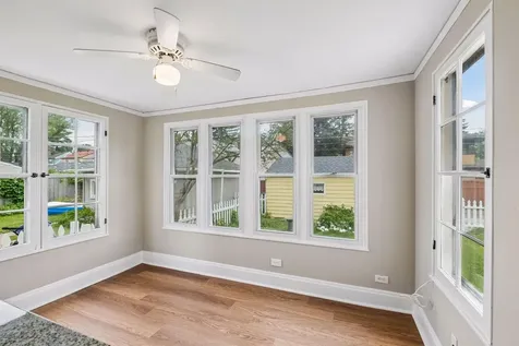 387 Cretin Avenue S Saint Paul MN 55105