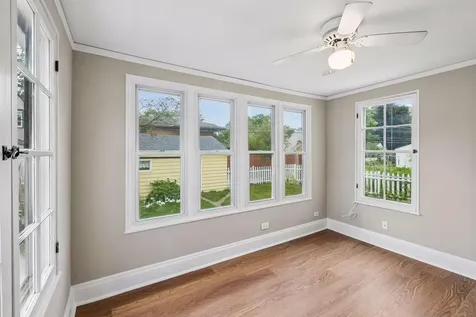 387 Cretin Avenue S Saint Paul MN 55105