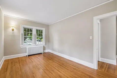 387 Cretin Avenue S Saint Paul MN 55105
