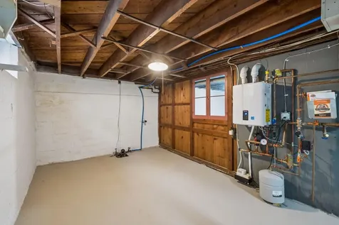 387 Cretin Avenue S Saint Paul MN 55105