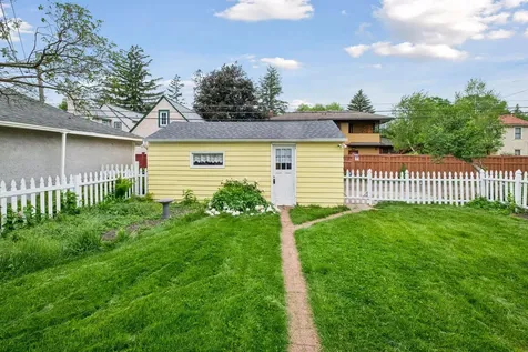 387 Cretin Avenue S Saint Paul MN 55105