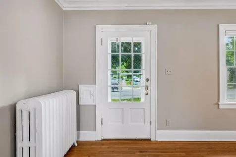 387 Cretin Avenue S Saint Paul MN 55105