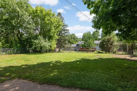 8336 Ewing Road Bloomington MN 55431