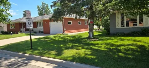 511 S Mccornell Avenue Parkers Prairie MN 56361