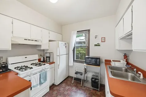 2303 22nd Avenue S Minneapolis MN 55404