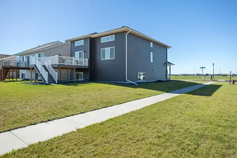 6381 Saint Ann Avenue Horace ND 58047