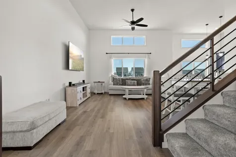 6381 Saint Ann Avenue Horace ND 58047