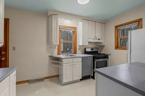 5750 Pleasant Avenue Minneapolis MN 55419