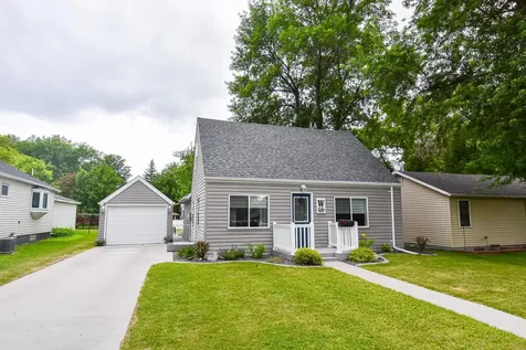 1017 Duluth Avenue N Thief River Falls MN 56701