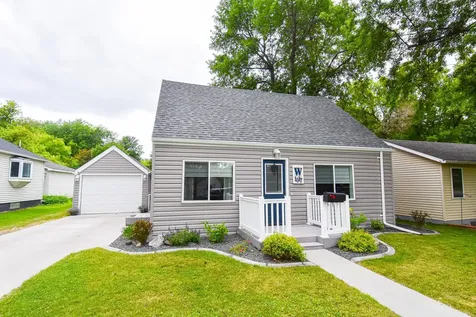 1017 Duluth Avenue N Thief River Falls MN 56701