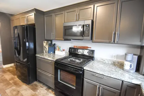 1017 Duluth Avenue N Thief River Falls MN 56701