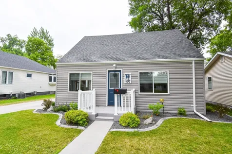 1017 Duluth Avenue N Thief River Falls MN 56701