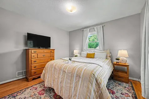 4922 Washington Street NE Columbia Heights MN 55421