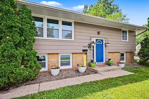 4922 Washington Street NE Columbia Heights MN 55421