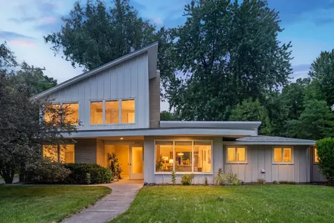 2191 Edgcumbe Road Saint Paul MN 55116