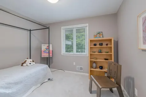 2191 Edgcumbe Road Saint Paul MN 55116