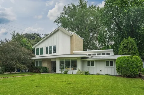 2191 Edgcumbe Road Saint Paul MN 55116