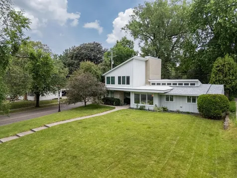 2191 Edgcumbe Road Saint Paul MN 55116