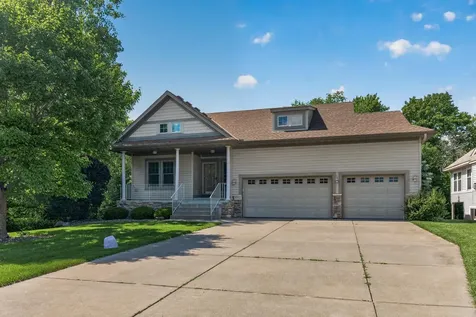 1711 140th Avenue NE Andover MN 55304