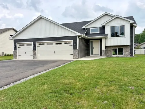 38313 Harder Avenue North Branch MN 55056