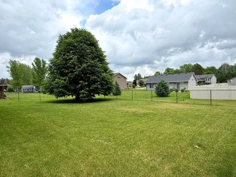38313 Harder Avenue North Branch MN 55056