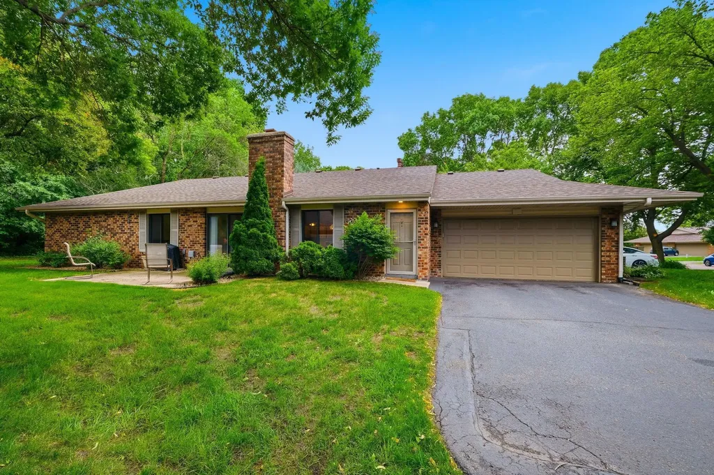4539 Aspenwood Trail Minnetonka MN 55345