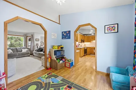 2914 S Bay Drive S Fargo ND 58103