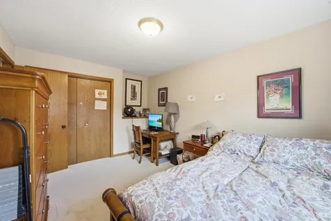 2914 S Bay Drive S Fargo ND 58103
