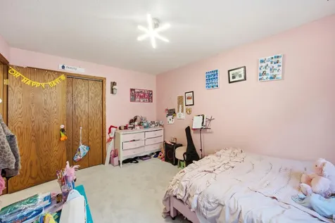 2914 S Bay Drive S Fargo ND 58103