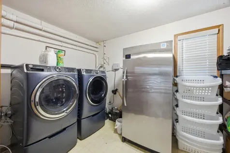 2914 S Bay Drive S Fargo ND 58103