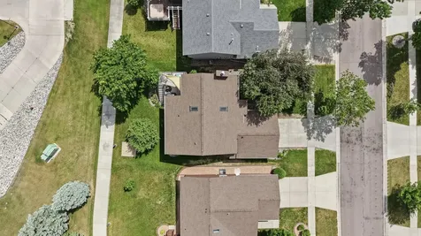 2914 S Bay Drive S Fargo ND 58103