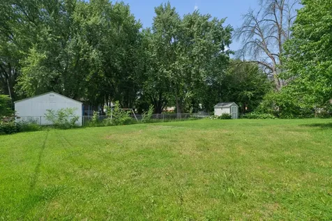 7813 53rd Avenue N New Hope MN 55428