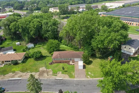 7813 53rd Avenue N New Hope MN 55428