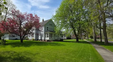 915 Riverside Drive International Falls MN 56649
