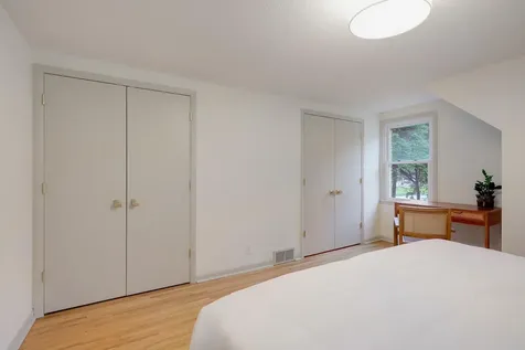 2911 Troseth Road Roseville MN 55113