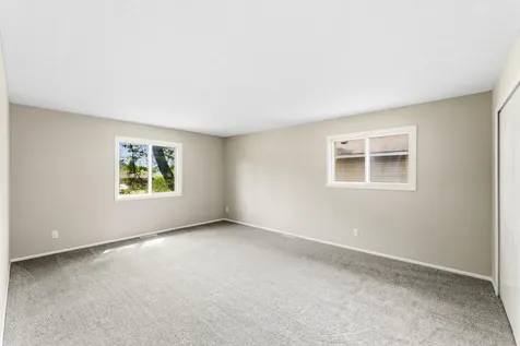 8009 Vincent Circle N Brooklyn Park MN 55444
