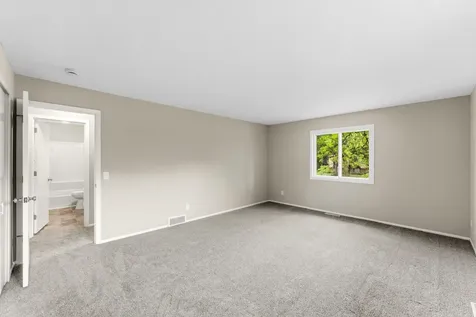 8009 Vincent Circle N Brooklyn Park MN 55444