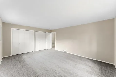 8009 Vincent Circle N Brooklyn Park MN 55444