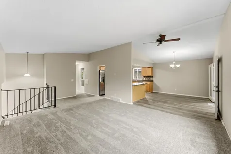 8009 Vincent Circle N Brooklyn Park MN 55444