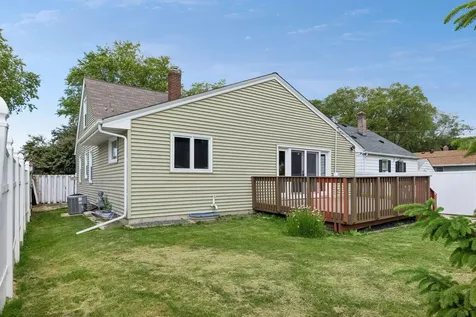 1806 Montana Avenue E Saint Paul MN 55119