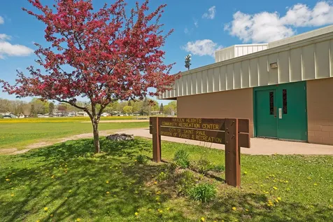 1806 Montana Avenue E Saint Paul MN 55119