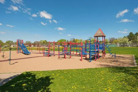 1806 Montana Avenue E Saint Paul MN 55119