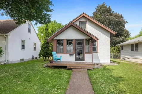 206 14th Avenue S South Saint Paul MN 55075