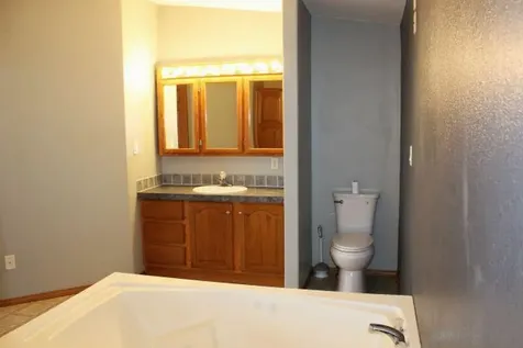 3186 Harbor Street Isle MN 56342