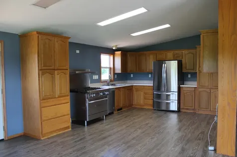 3186 Harbor Street Isle MN 56342