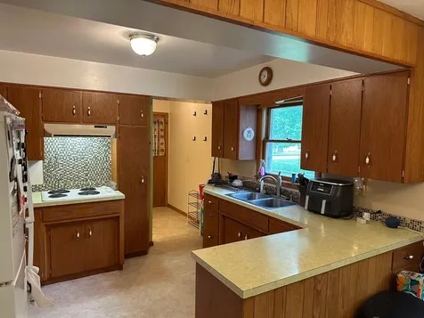 100 Deschepper Street Marshall MN 56258