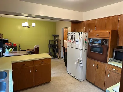100 Deschepper Street Marshall MN 56258