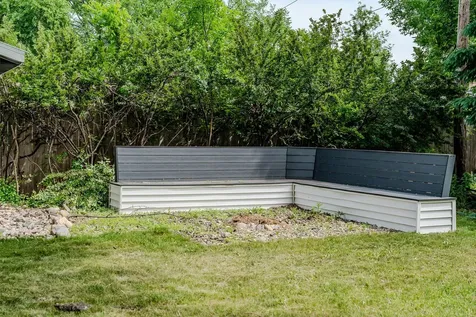 1328 18th Avenue S Moorhead MN 56560